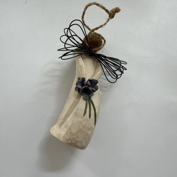 Willow Tree Thank You 5.5" Angel Purple Flowers Figurine - Picture 3 of 7